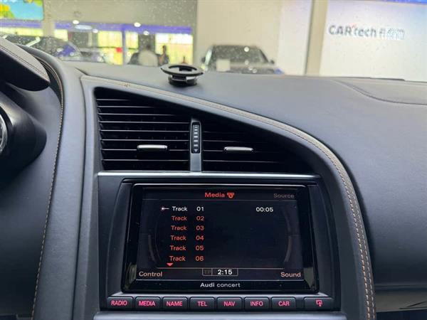 奥迪R8 2014款 4.2 FSI quattro