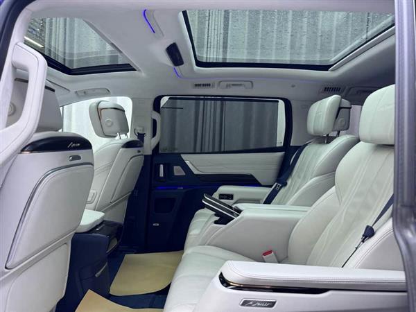 世纪 2023款 2.0T 六座蕴世版
