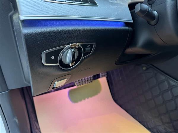 奔驰CLS 2020款 CLS 300 动感型