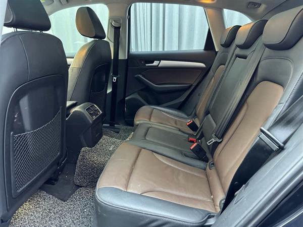 奥迪Q5 2016款 40 TFSI 技术型