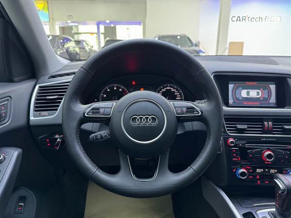 奥迪Q5 2016款 40 TFSI 技术型