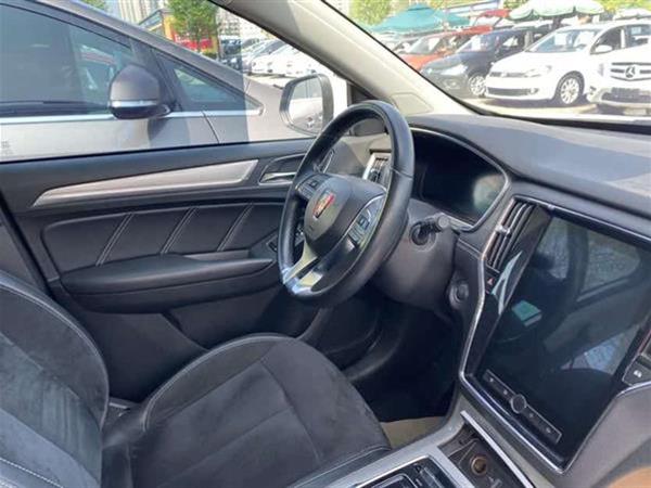 荣威RX5新能源 2017款 ERX5 EV400 电动互联网至尊版