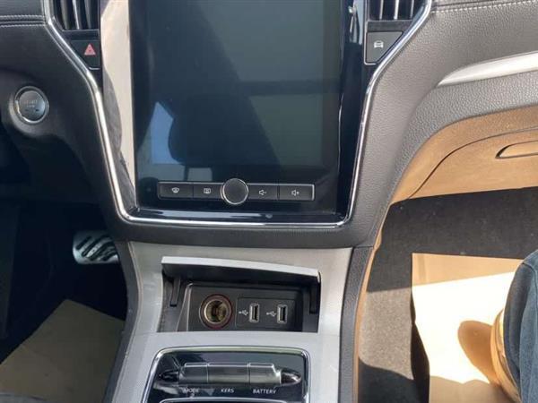 荣威RX5新能源 2017款 ERX5 EV400 电动互联网至尊版