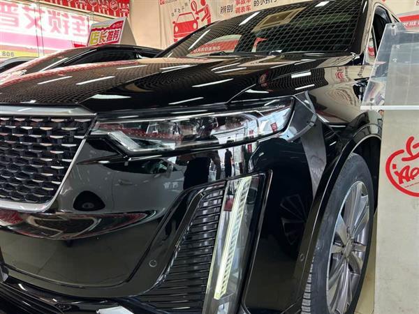 凯迪拉克XT6 2020款 28T 六座四驱豪华型