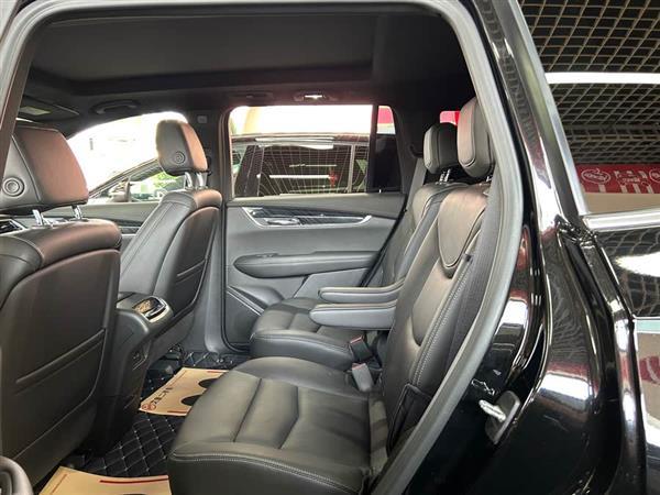 凯迪拉克XT6 2020款 28T 六座四驱豪华型