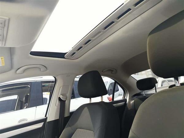 捷达 2015款 质惠版 1.6L 自动舒适型