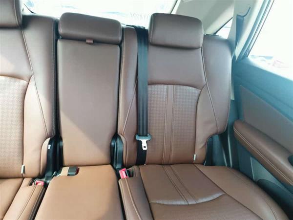 比亚迪S7 2015款 2.0T 升级版 自动尊贵型