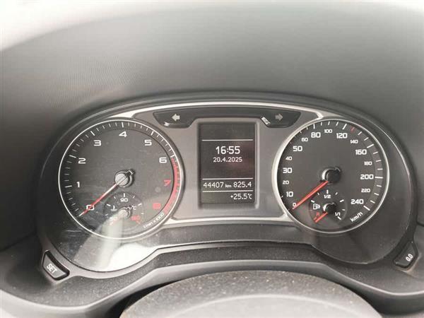 奥迪A1 2012款 1.4 TFSI Ego