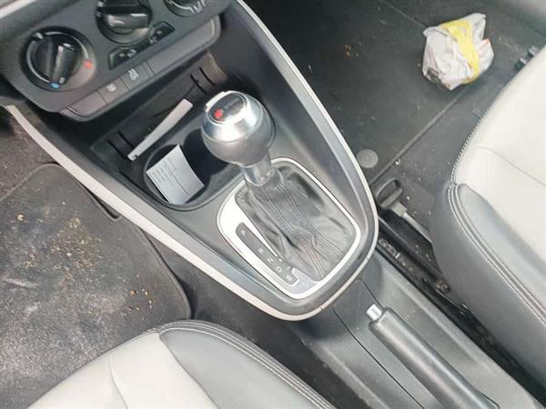奥迪A1 2012款 1.4 TFSI Ego