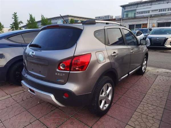 逍客 2012款 2.0XV 雷 CVT 2WD