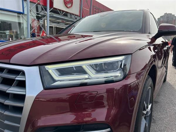 奥迪Q5L 2018款 40 TFSI 荣享时尚型 国V