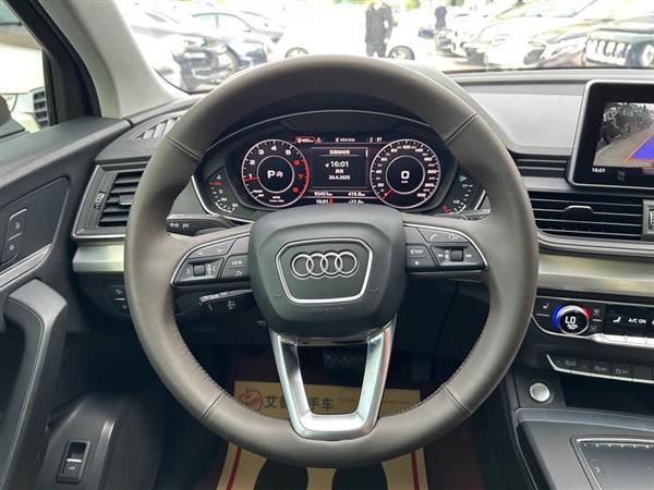 奥迪Q5L 2018款 40 TFSI 荣享时尚型 国V