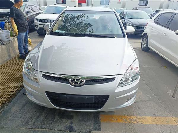 北京现代i30 2009款 1.6L 自动舒享型