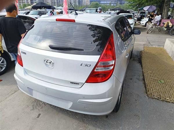 北京现代i30 2009款 1.6L 自动舒享型