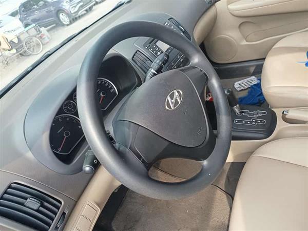北京现代i30 2009款 1.6L 自动舒享型