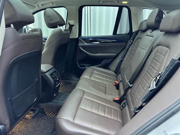 宝马X3 2018款 xDrive28i M运动套装 国VI