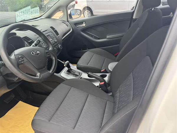 起亚K3 2015款 1.6L 自动GL