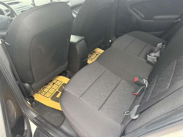 起亚K3 2015款 1.6L 自动GL