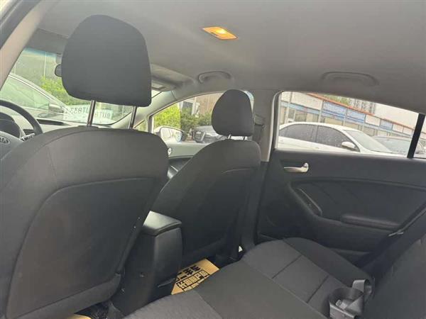 起亚K3 2015款 1.6L 自动GL