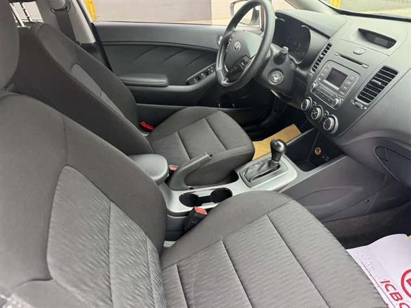 起亚K3 2015款 1.6L 自动GL