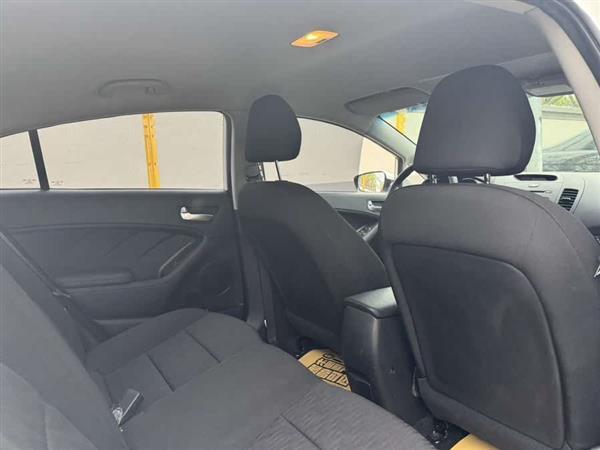 起亚K3 2015款 1.6L 自动GL
