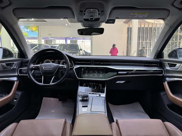 奥迪A6L 2023款 40 TFSI 豪华致雅型