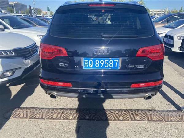 奥迪Q7 2012款 3.0 TFSI 舒适型(200kW)