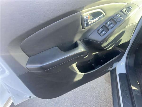 北京现代ix35 2015款 2.0L 自动两驱智能型 国V