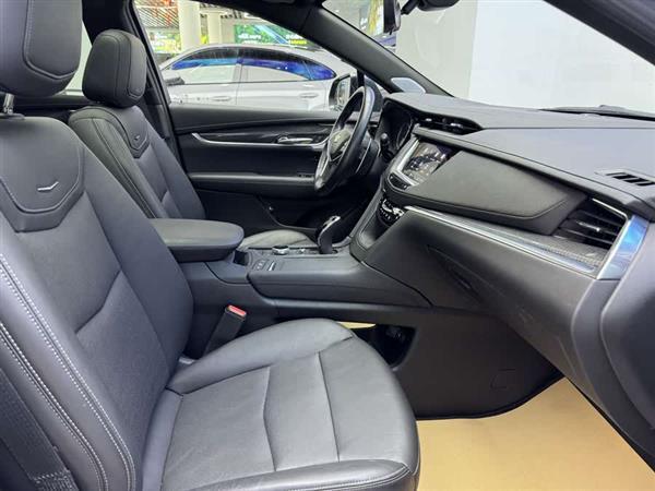 凯迪拉克XT5 2024款 2.0T 四驱尊贵型（至臻版）