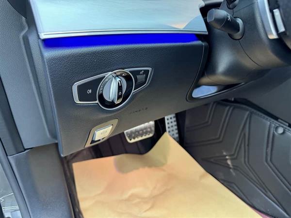 奔驰E级(进口) 2023款 改款 E 260 敞篷轿跑车