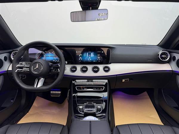 奔驰E级(进口) 2023款 改款 E 260 敞篷轿跑车