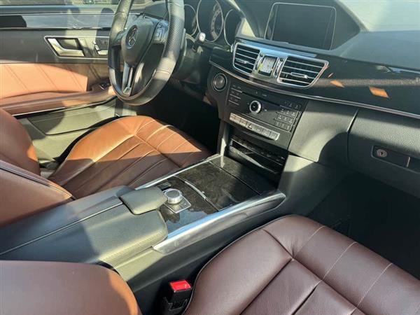 奔驰E级 2015款 E 260 L 豪华型