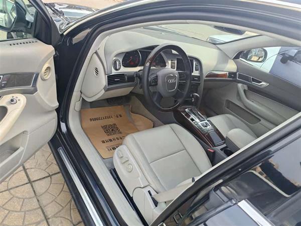奥迪A6L 2011款 2.0 TFSI 自动标准型
