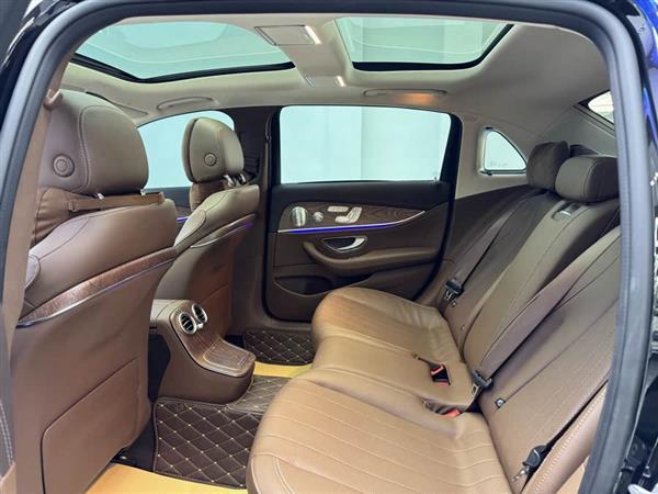 奔驰E级 2023款 改款 E 300 L 豪华型