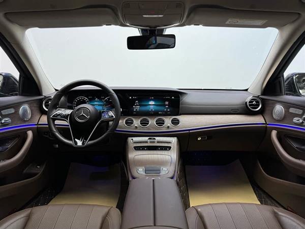 奔驰E级 2023款 改款 E 300 L 豪华型