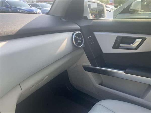 奔驰GLK级 2013款 GLK 300 4MATIC 豪华型