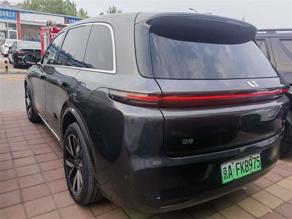 理想L8 2023款 Pro