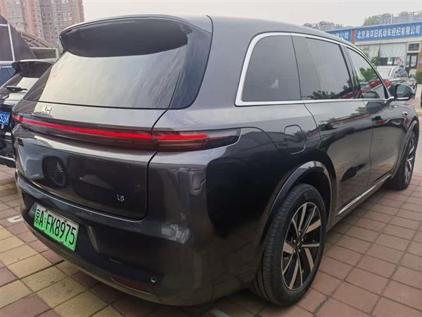 理想L8 2023款 Pro
