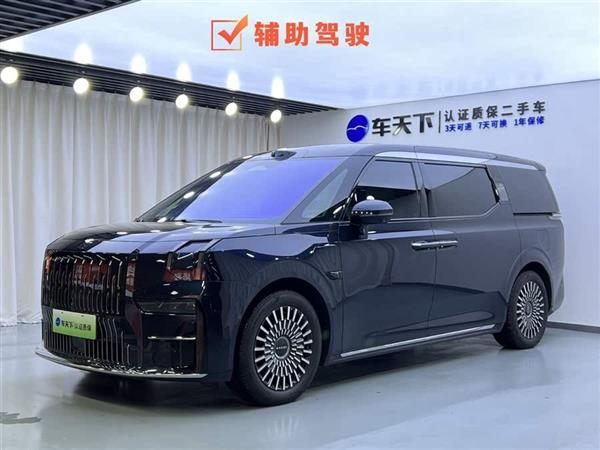 极氪009 2024款 六座行政版四驱 108kWh