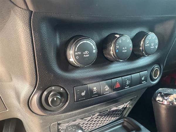 牧马人 2015款 3.6L Rubicon 四门版