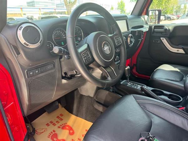 牧马人 2015款 3.6L Rubicon 四门版