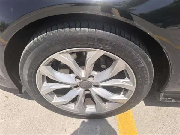 奥迪A6L 2018款 30周年年型 35 TFSI 时尚型