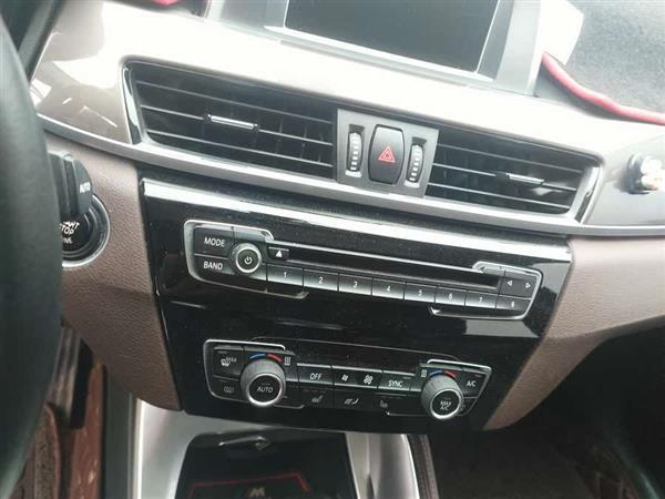 宝马X1 2018款 xDrive20Li 尊享型