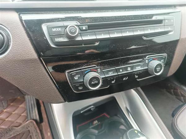 宝马X1 2018款 xDrive20Li 尊享型