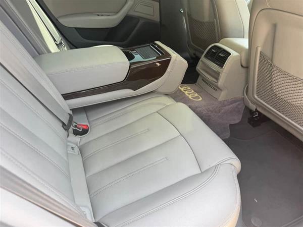 奥迪A6L 2012款 30 FSI 技术型