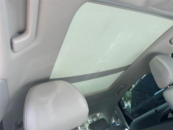 奥迪A6L 2012款 30 FSI 技术型