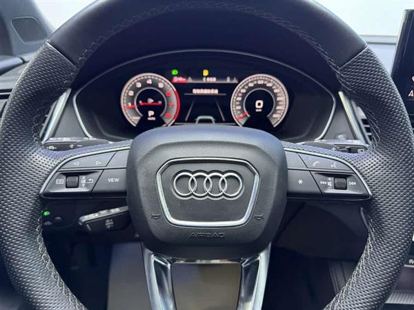 奥迪Q5L Sportback 2021款 40 TFSI 上市特别版