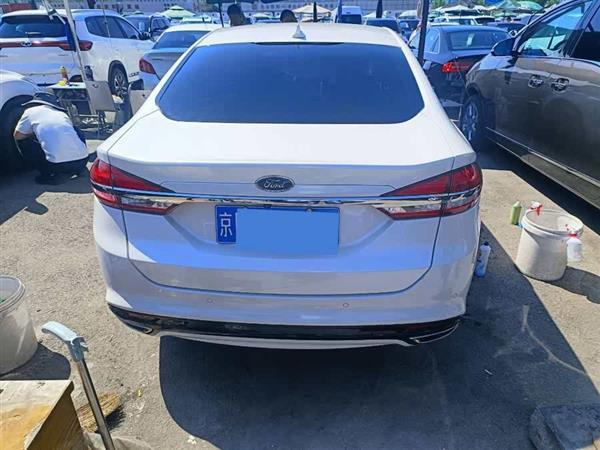 蒙迪欧 2017款 EcoBoost 200 豪华型