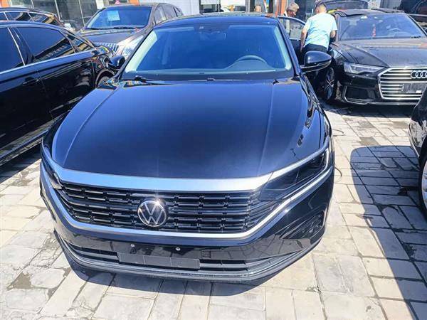 帕萨特 2022款 330TSI 精英版