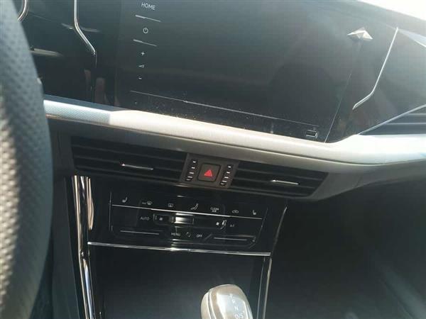 帕萨特 2022款 330TSI 精英版
